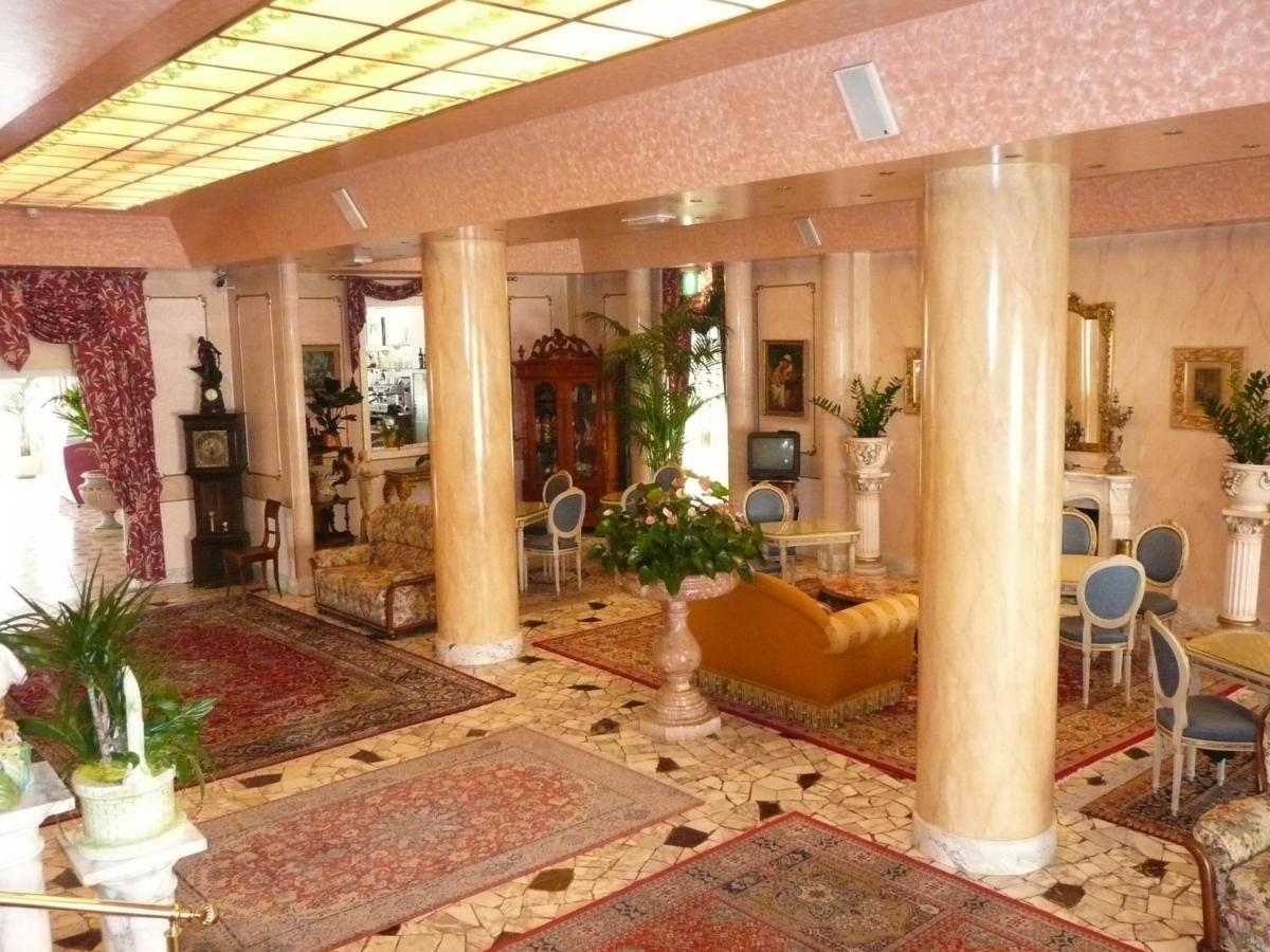 קאורלה Hotel Imperial מראה חיצוני תמונה